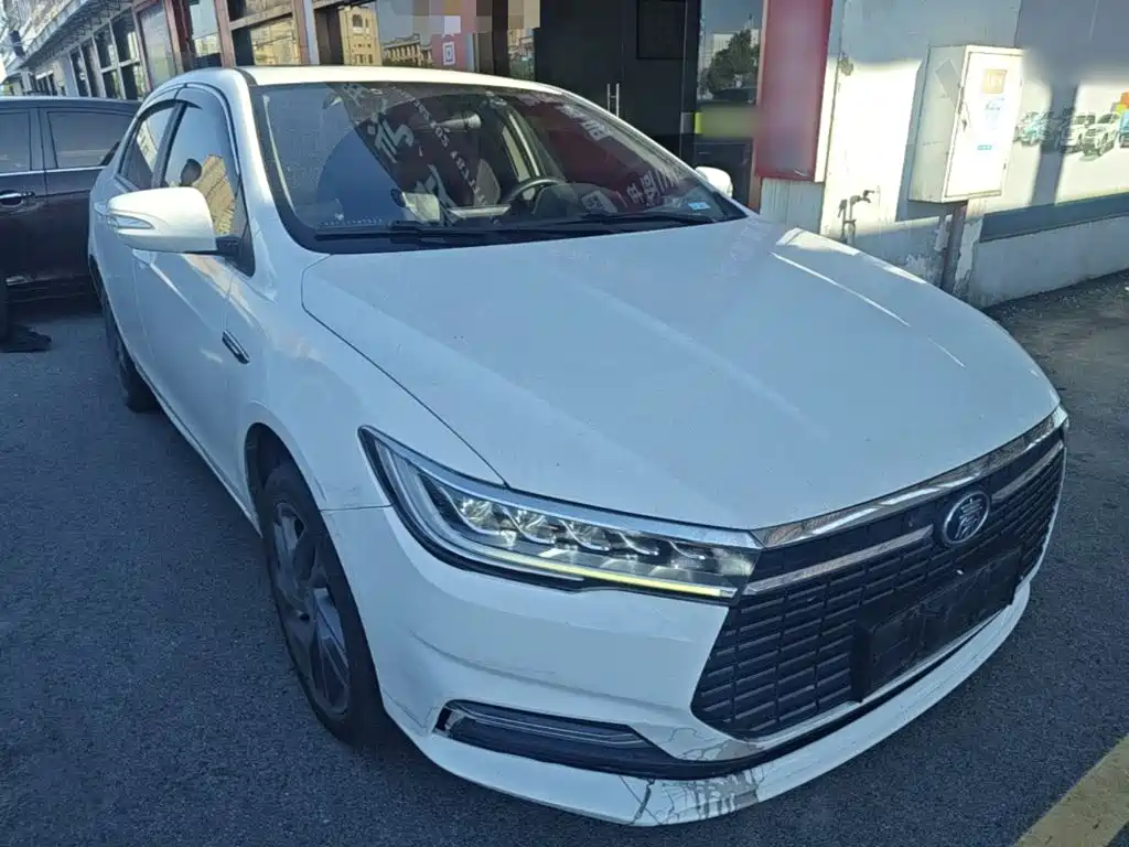 BYD Qin NEV — фото 4