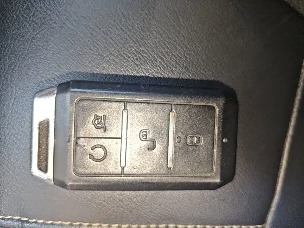 BYD Qin NEV — фото 9