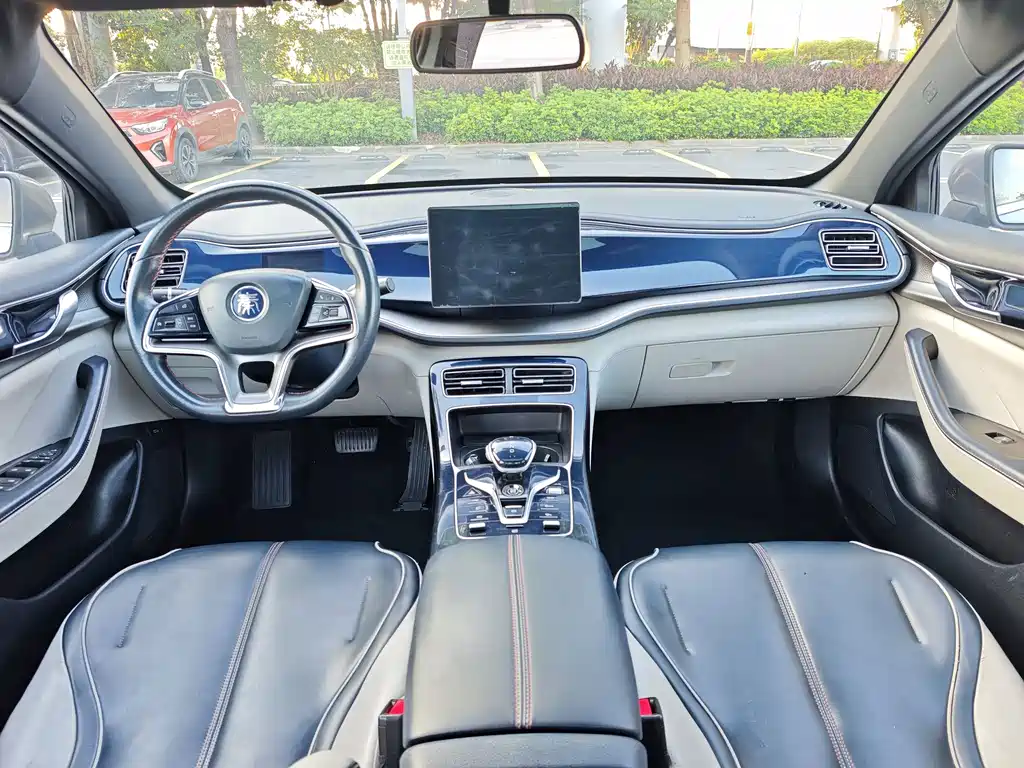 BYD Qin PLUS — фото 13