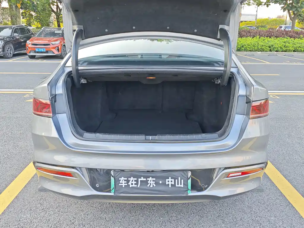 BYD Qin PLUS — фото 20