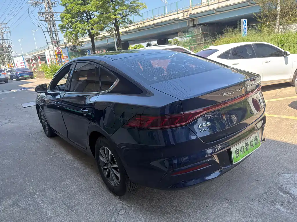 BYD Qin PLUS — фото 9