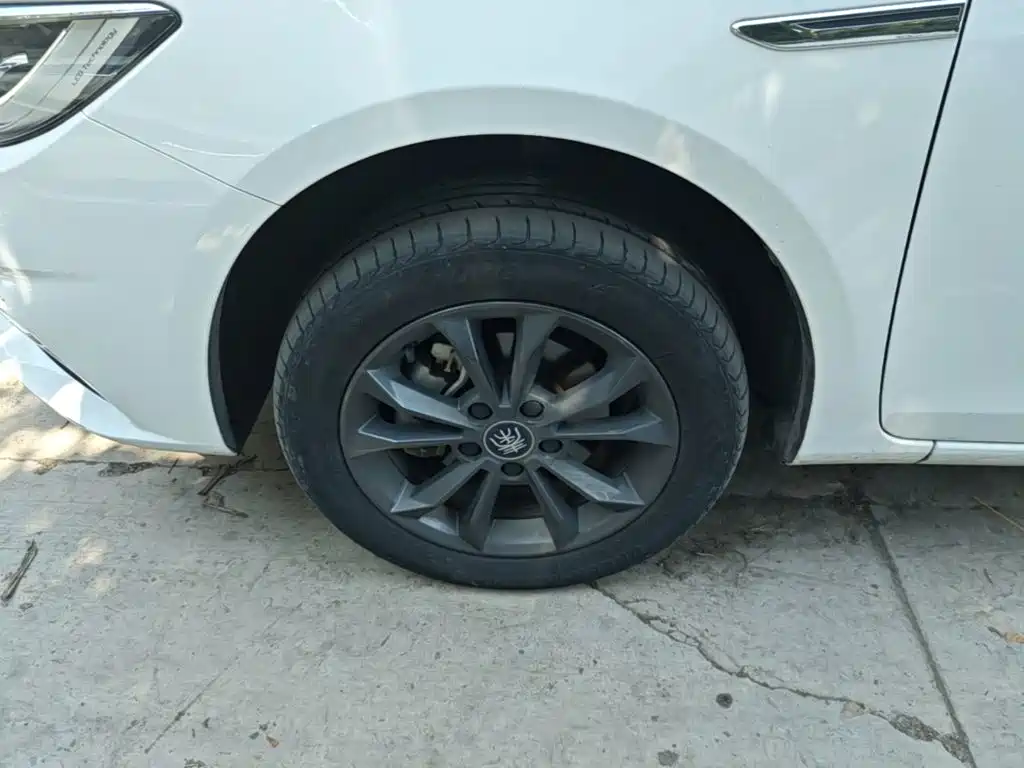 BYD Qin NEV — фото 23