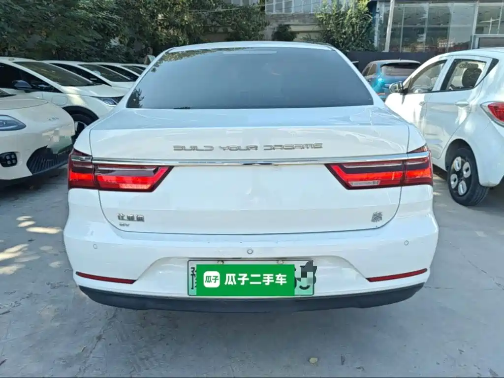 BYD Qin NEV — фото 6