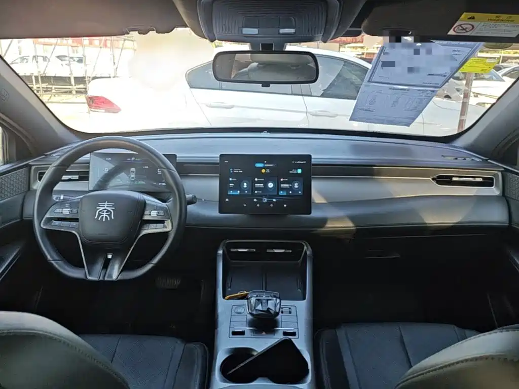 BYD Qin PLUS — фото 10