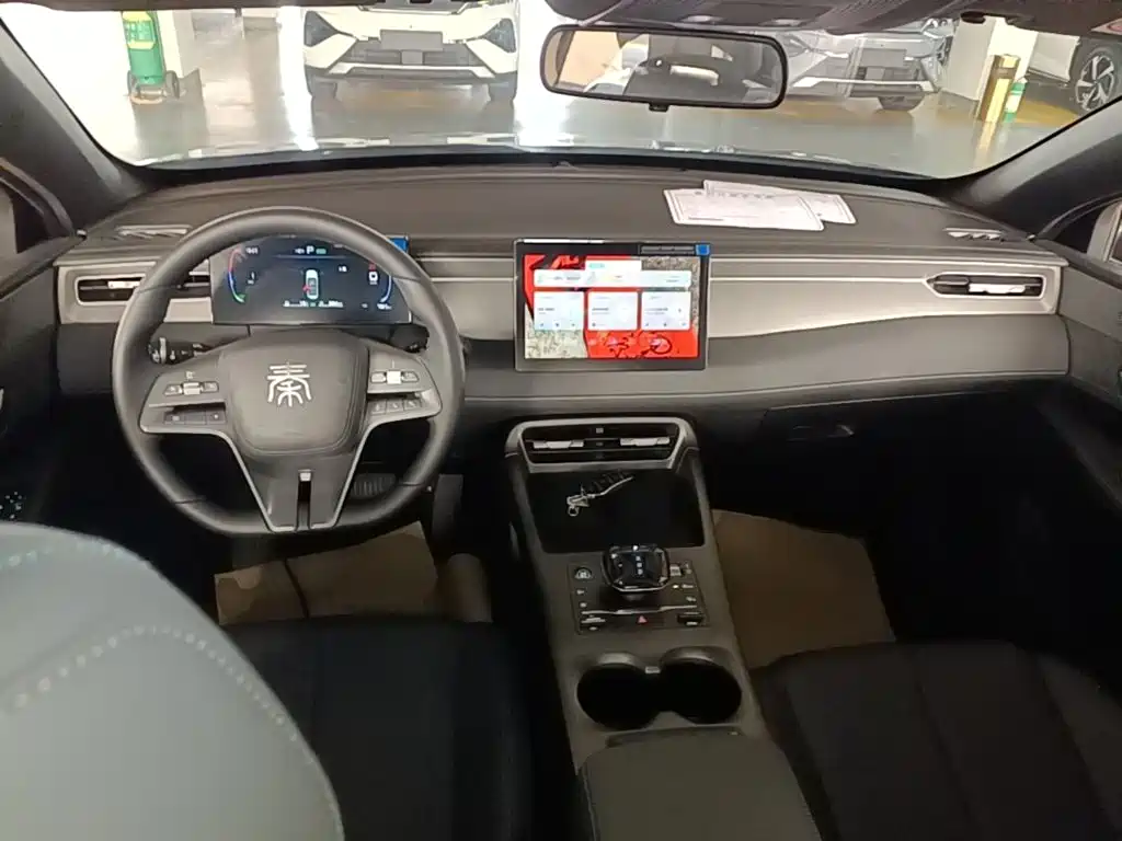 BYD Qin PLUS — фото 10