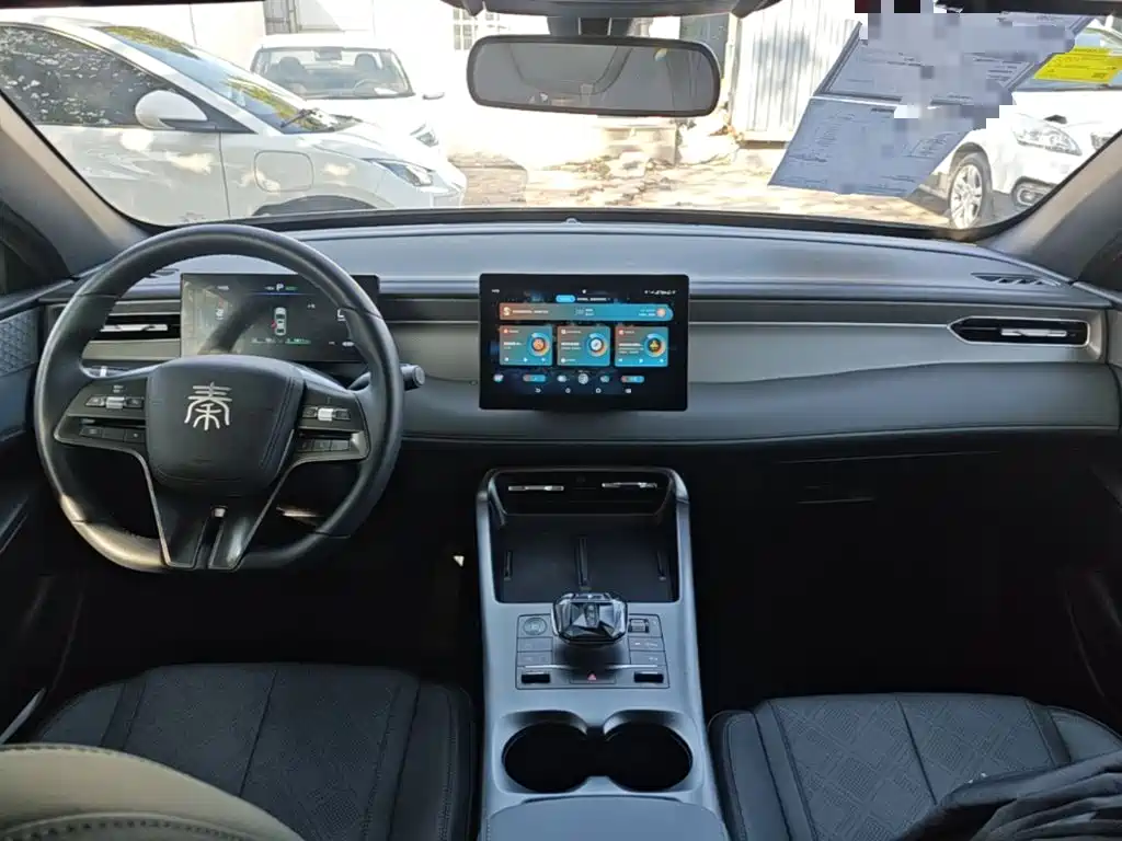 BYD Qin PLUS — фото 10