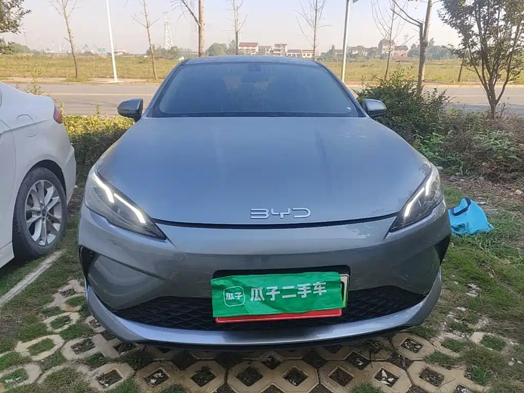 BYD Seal 05 DM-i — фото 3