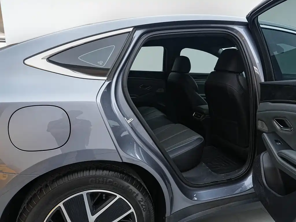 BYD Qin L — фото 7
