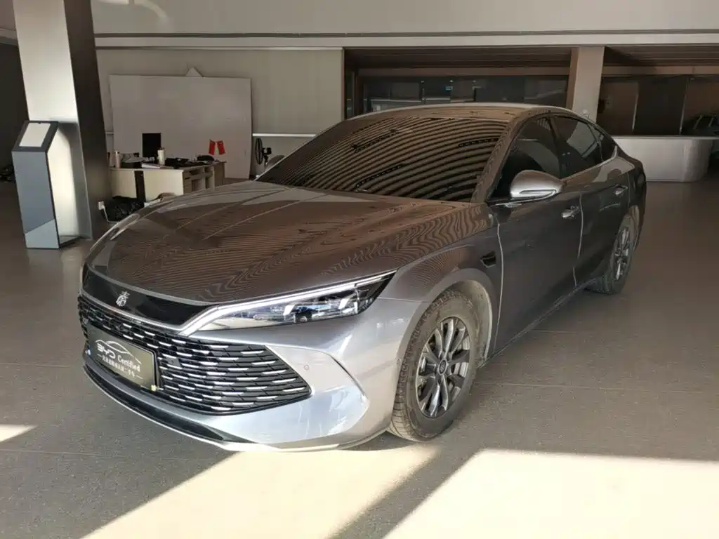 BYD Qin L — фото 2