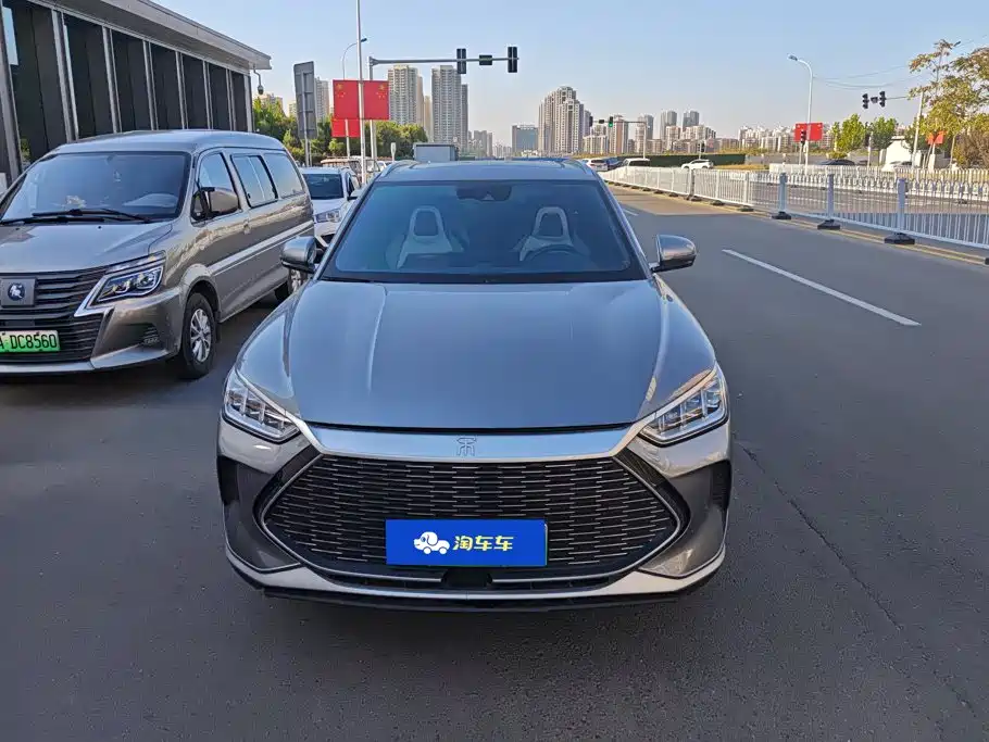 BYD PLUS New Energy — фото 2