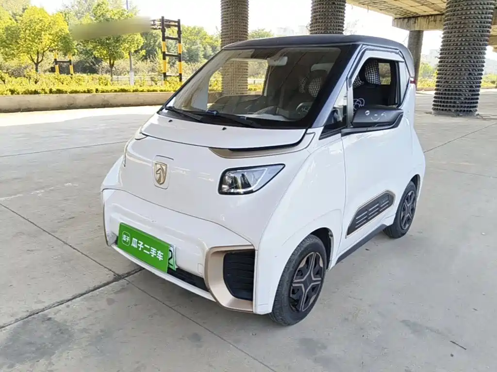 Baojun E200 — фото 2
