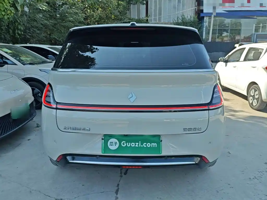 Baojun Yunduo — фото 6