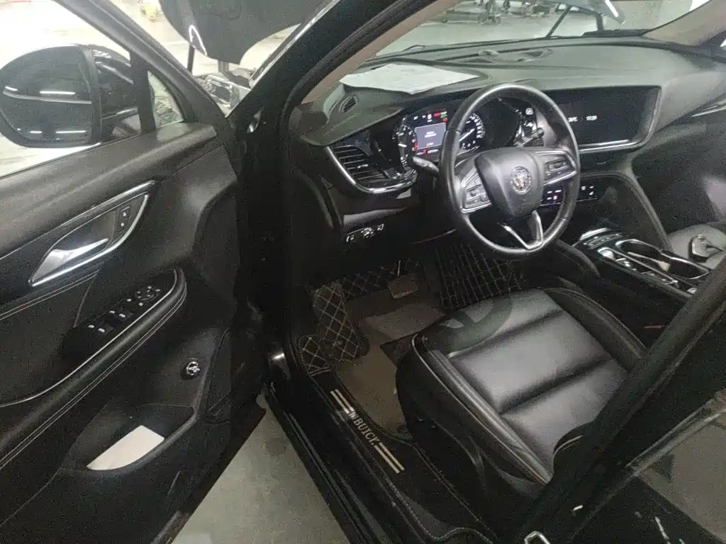 Buick Envision Plus — фото 14