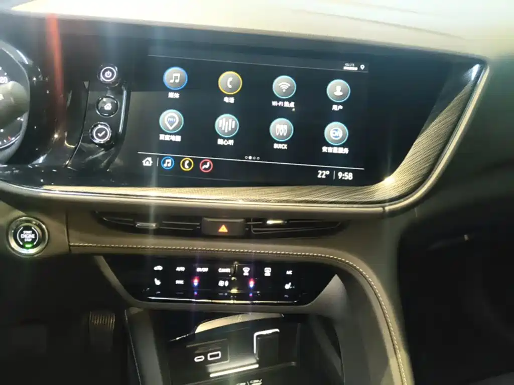 Buick Envision Plus — фото 13