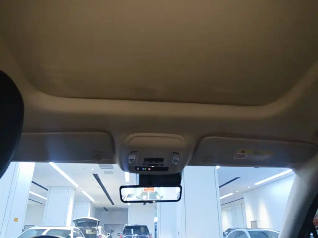 Buick Envision Plus — фото 18