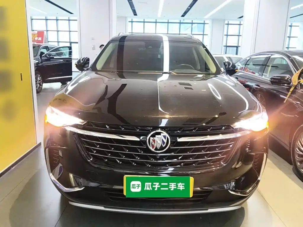Buick Envision Plus — фото 3