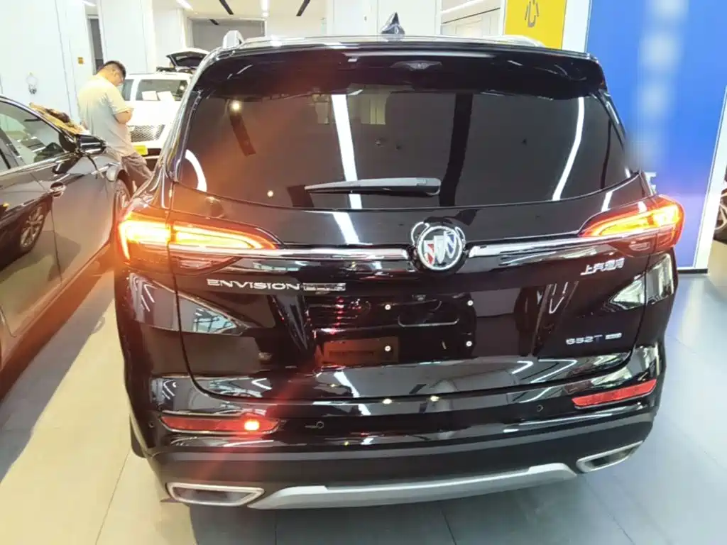 Buick Envision Plus — фото 6