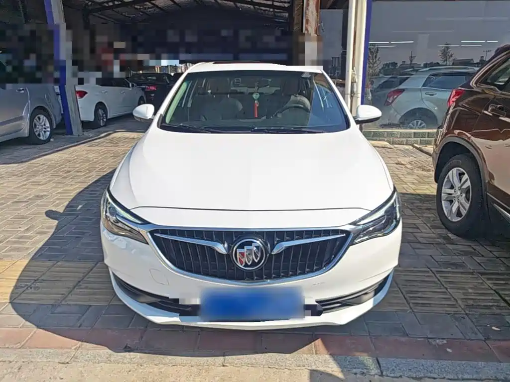 Buick Excelle — фото 3