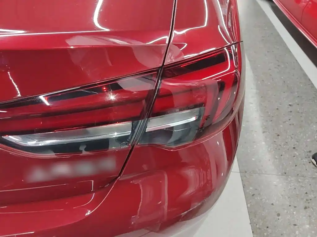 Buick Regal — фото 8