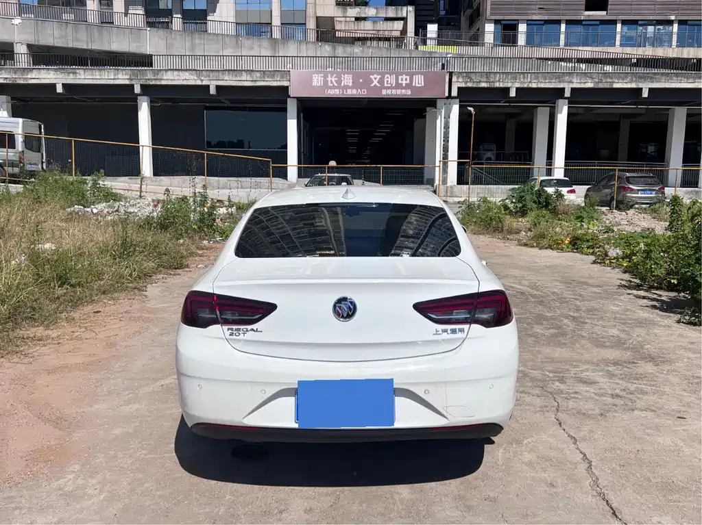 Buick Regal — фото 14