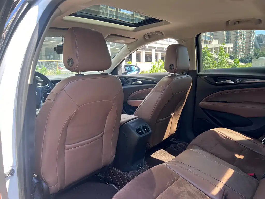 Buick Regal — фото 7
