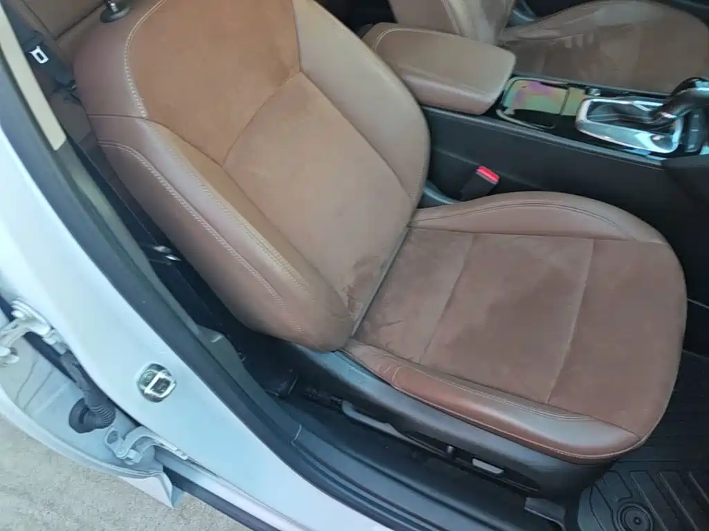 Buick Regal — фото 25