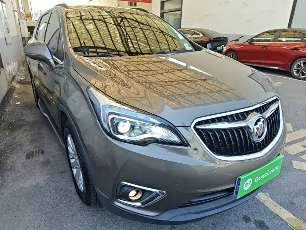 Buick Envision Plus — фото 4