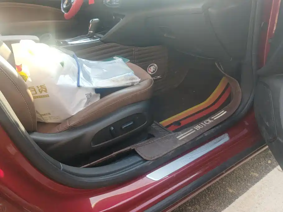 Buick Regal — фото 8