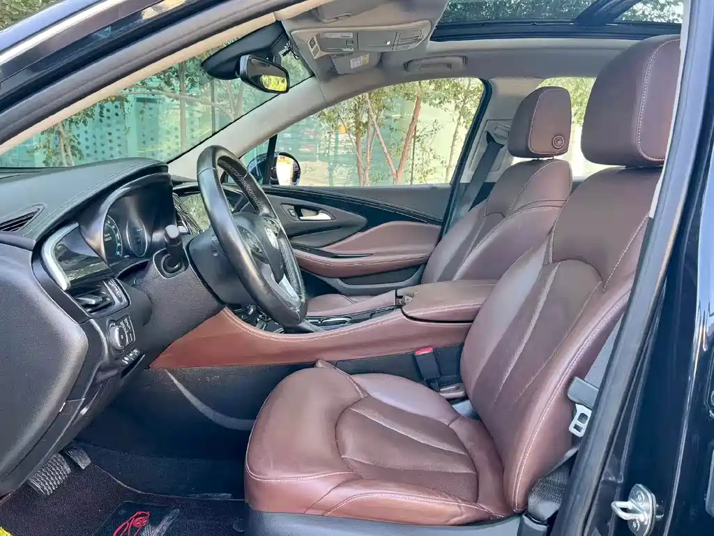 Buick Envision Plus — фото 4