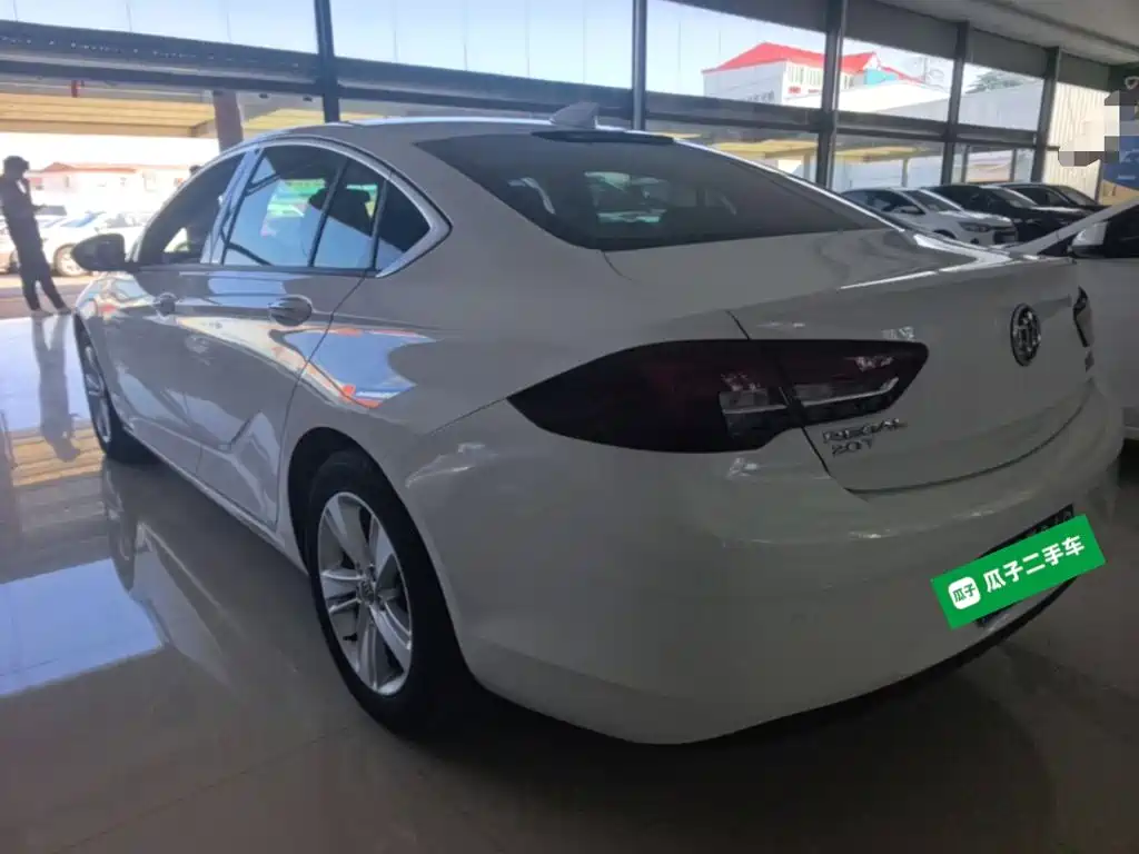 Buick Regal — фото 5