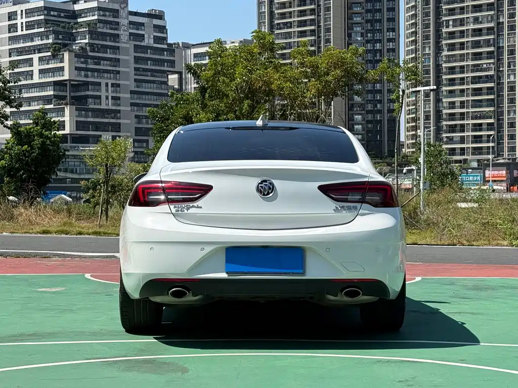 Buick Regal — фото 5