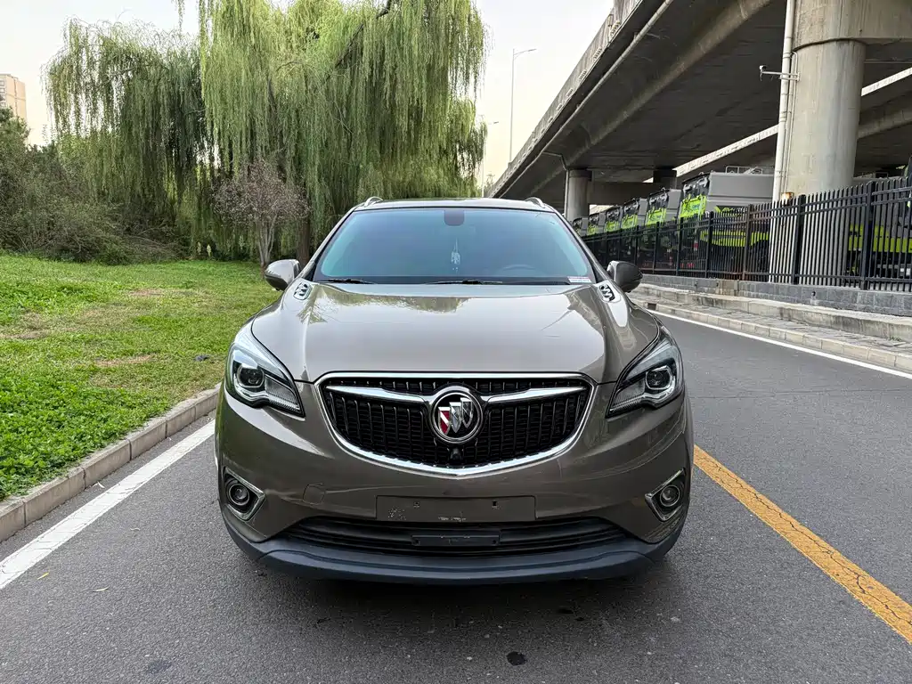 Buick Envision Plus — фото 2