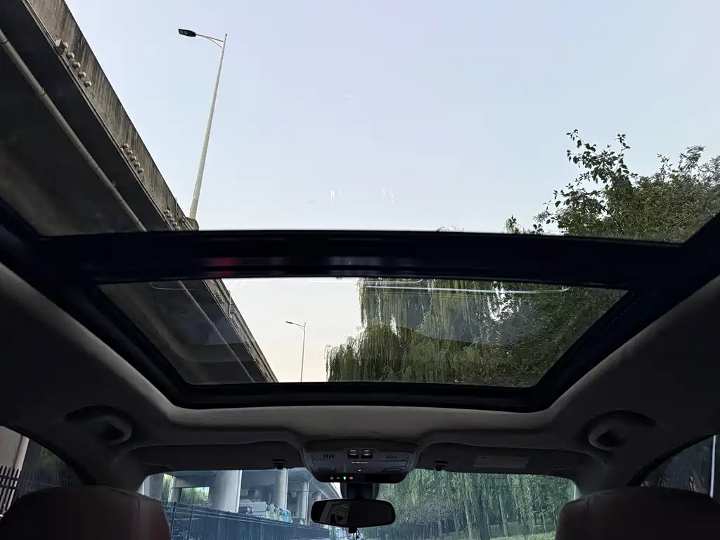 Buick Envision Plus — фото 14