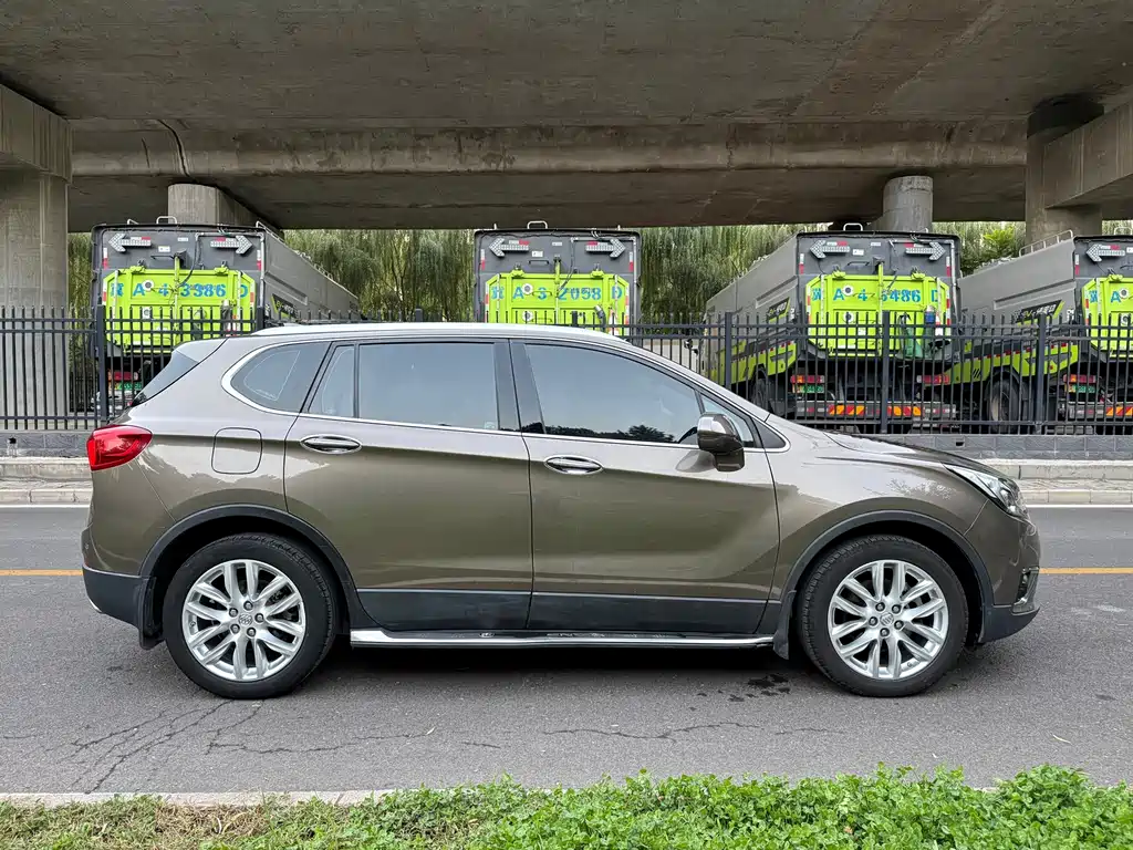 Buick Envision Plus — фото 4