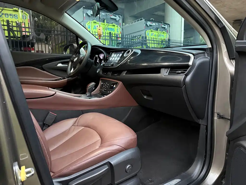 Buick Envision Plus — фото 9