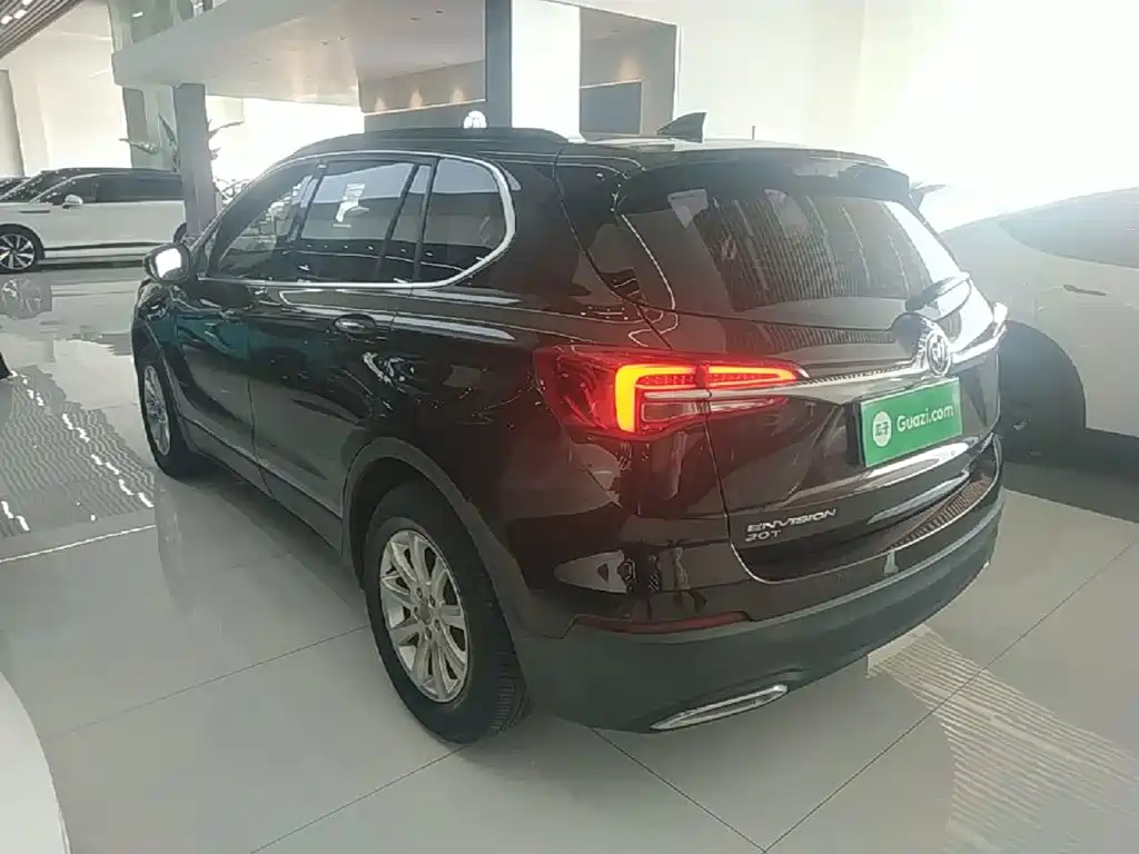Buick Envision Plus — фото 5