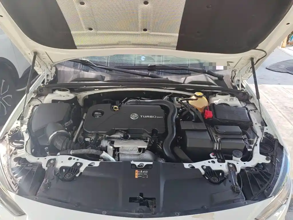 Buick Regal — фото 20