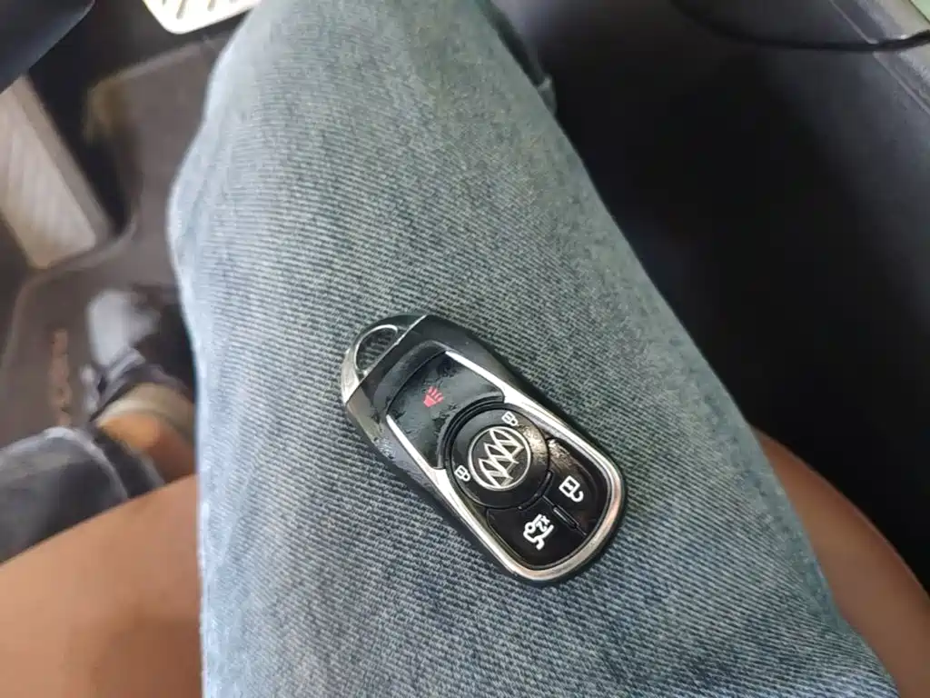 Buick Regal — фото 9