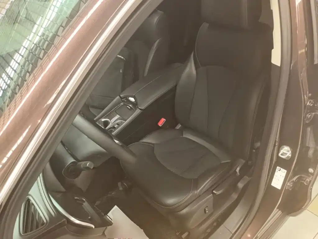 Buick Envision Plus — фото 15