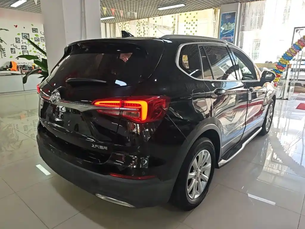 Buick Envision Plus — фото 7