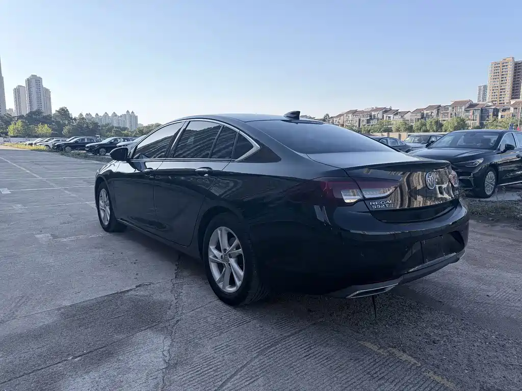 Buick Regal — фото 6