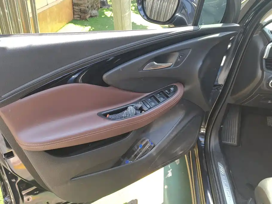 Buick Envision Plus — фото 7