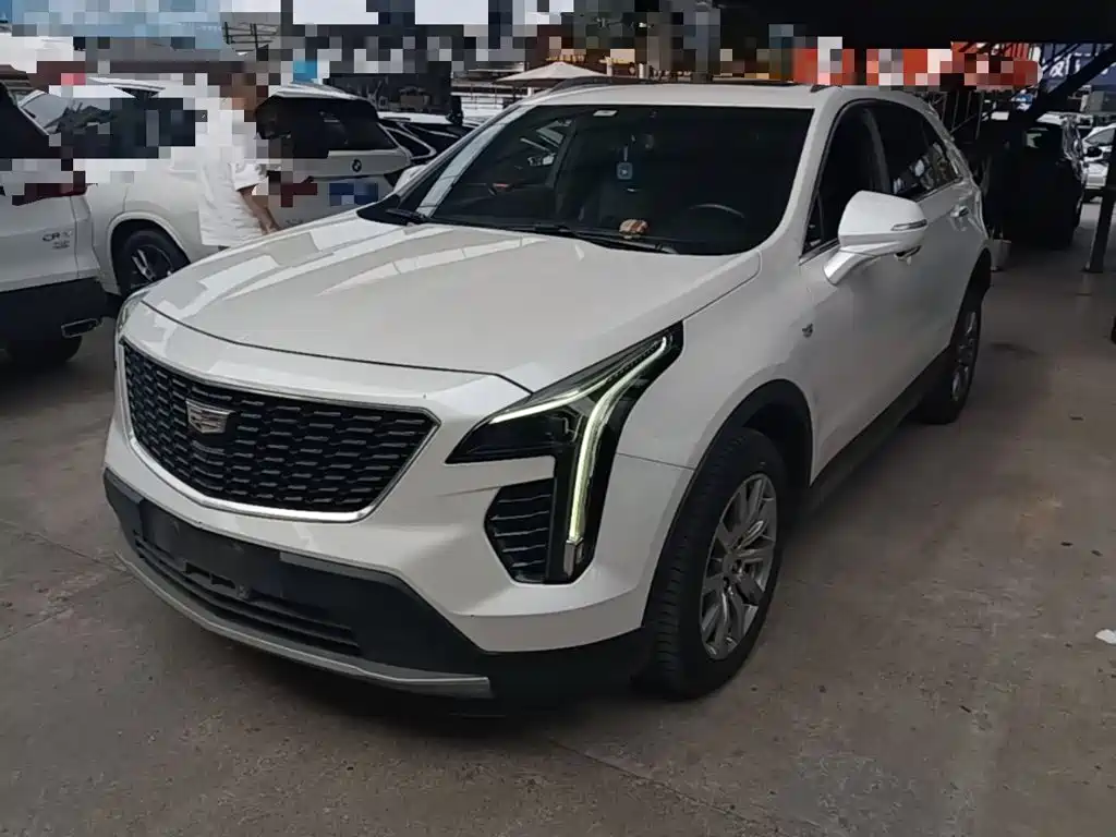 Cadillac XT4 — фото 2