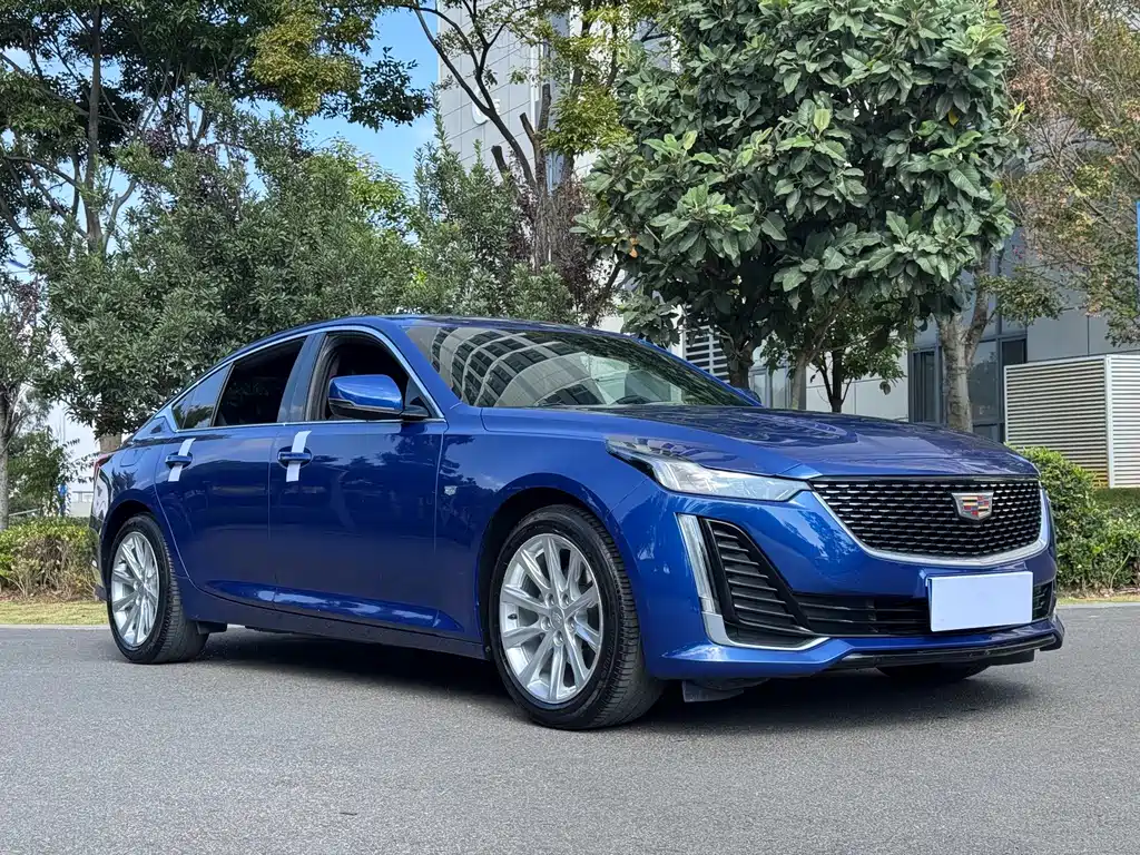 Cadillac CT5 — фото 3