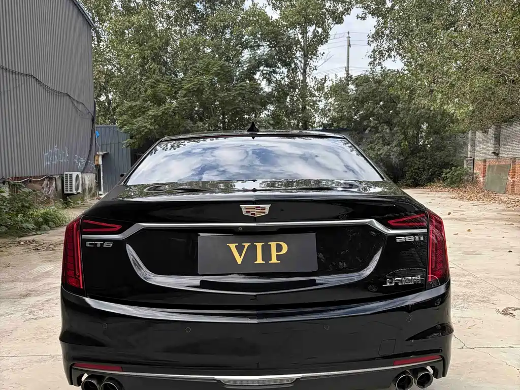 Cadillac CT6 — фото 8