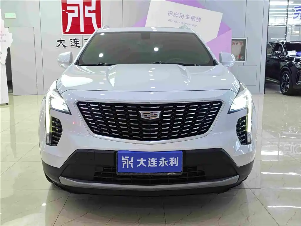 Cadillac XT4 — фото 2