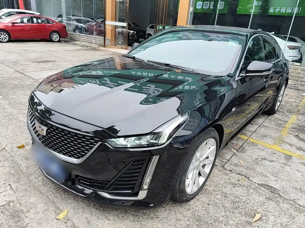 Cadillac CT5 — фото 2