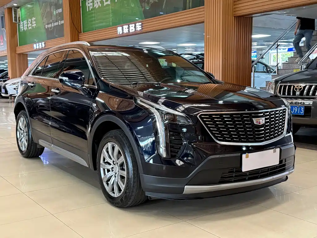 Cadillac XT4 — фото 3