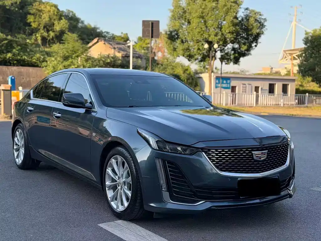 Cadillac CT5 — фото 3