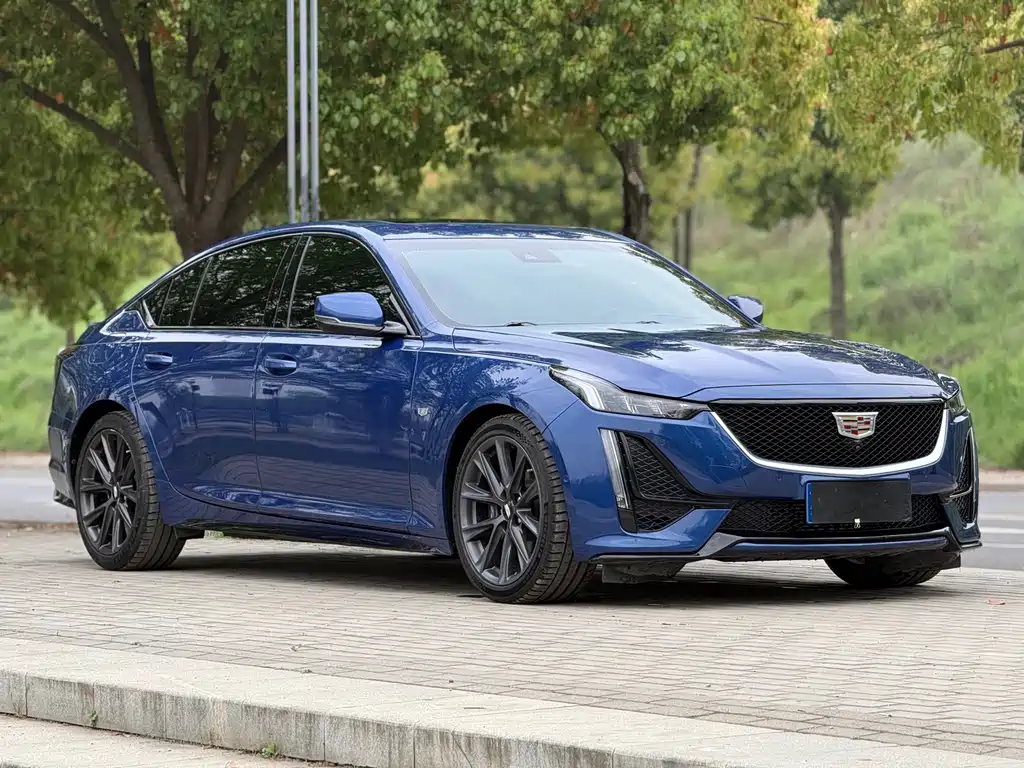 Cadillac CT5 — фото 3